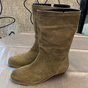 Diba suede boots